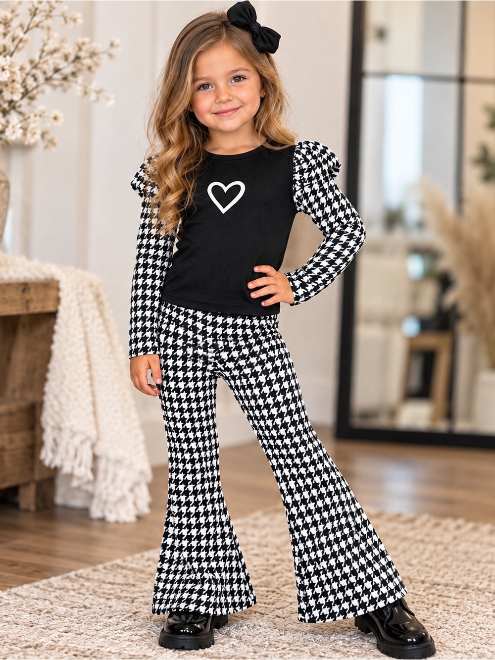 Girls Size 4 Black White Houndstooth 2-Piece Outfit Heart Flare Pants